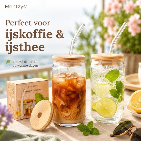 Montzys glazen met bamboedeksel en rietje op tafel